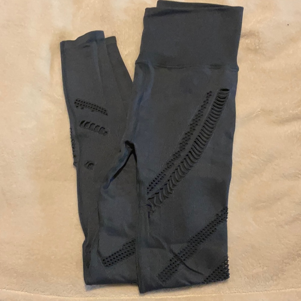 Alo Radiance leggings